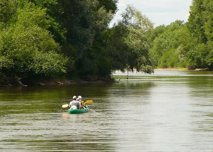 Dom wakacyjny Domaine Du Bourg *